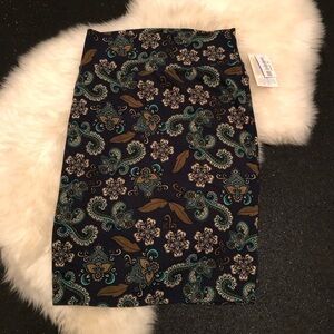 4 for $25  Lularoe skirt CassieNWT